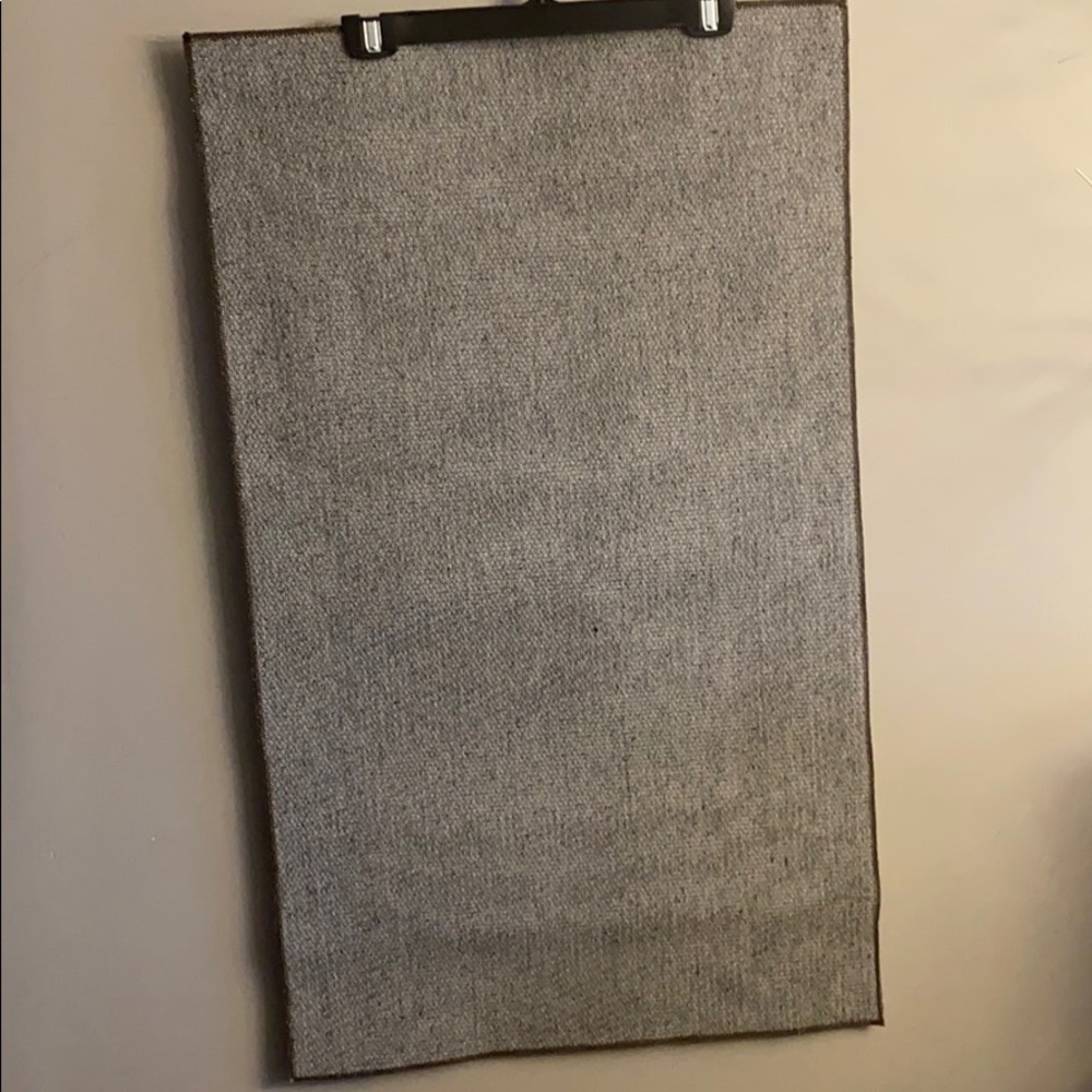 Nourison Accent Rug - Picture 2 of 6